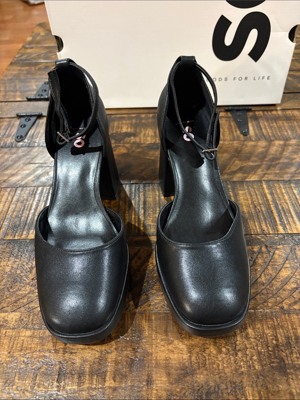 SO Black Jinny Platform Block Heel Ankle-Strap Pumps - Picture 2 of 6